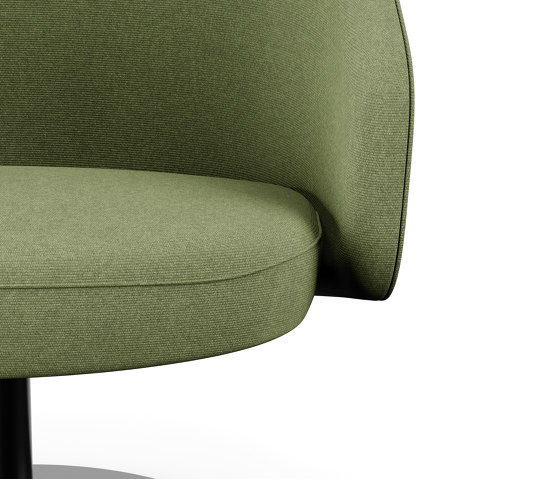 Sola Grande easy chair with disc base and armrests | Sillas | Martela