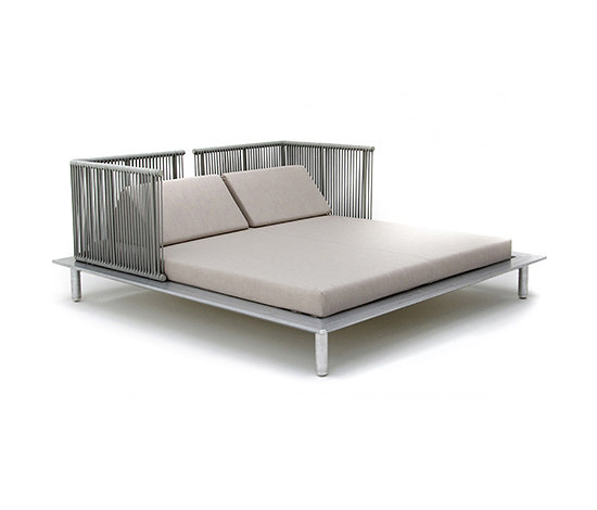 Sunmoon daybed | Day beds / Lounger | Varaschin