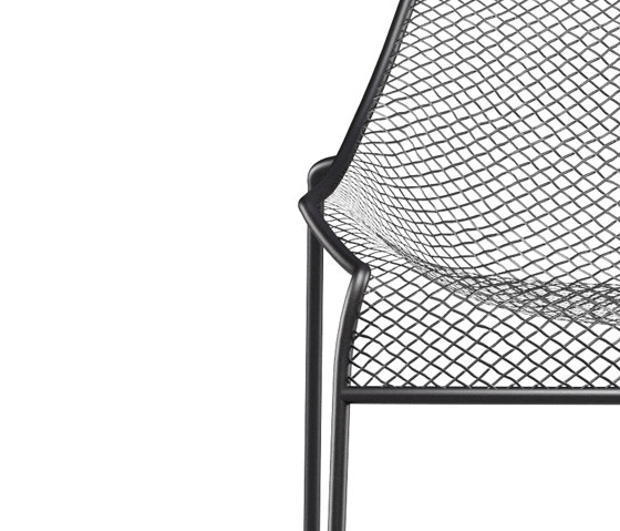 Heaven Lounge chair | 487 | Poltrone | EMU Group