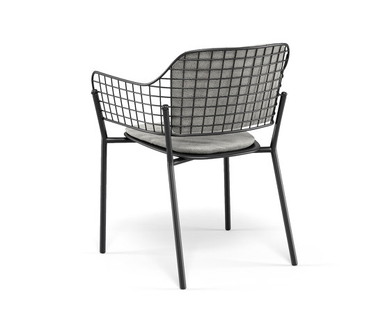 Lyze Armchair I 616 | Chairs | EMU Group