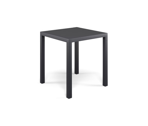 Nova 2 seats stackable square table | 858 | Mesas de bistro | EMU Group