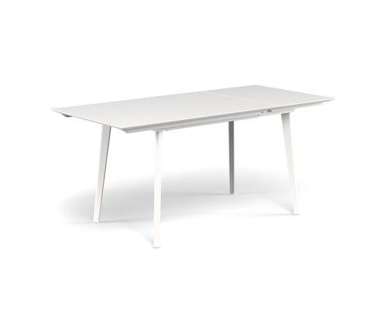 Plus4 4/6+2 seats Balcony extensible table | 3484 | Dining tables | EMU Group