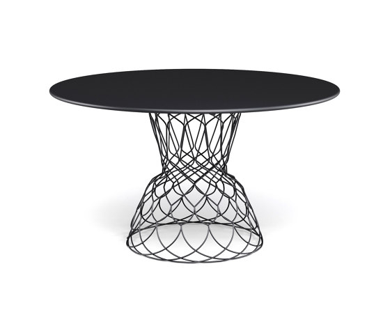 Re-trouvé 6 seats round table | 570 | Dining tables | EMU Group