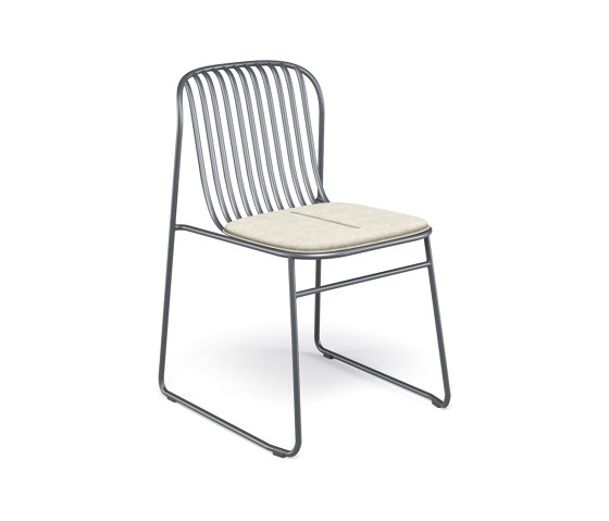 Riviera Chair | 434 | Chaises | EMU Group
