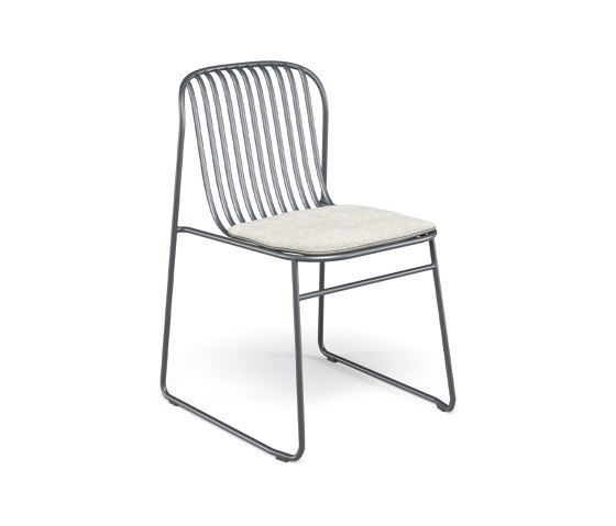 Riviera Chair | 434 | Chaises | EMU Group