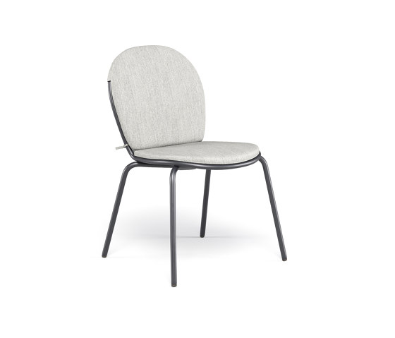Ronda Chair | 111 | Stühle | EMU Group
