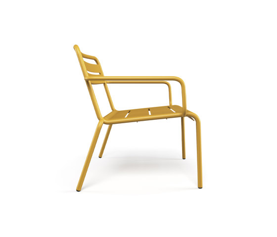 Star Lounge chair | 165 | Poltrone | EMU Group