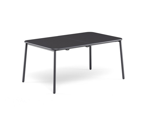 Yard 6+4 seats extensible table | 536 | Tables de repas | EMU Group