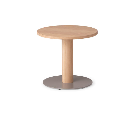KOTAN round low table | Beistelltische | CondeHouse