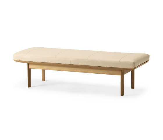 WING LUX LD Bench | Benches | CondeHouse