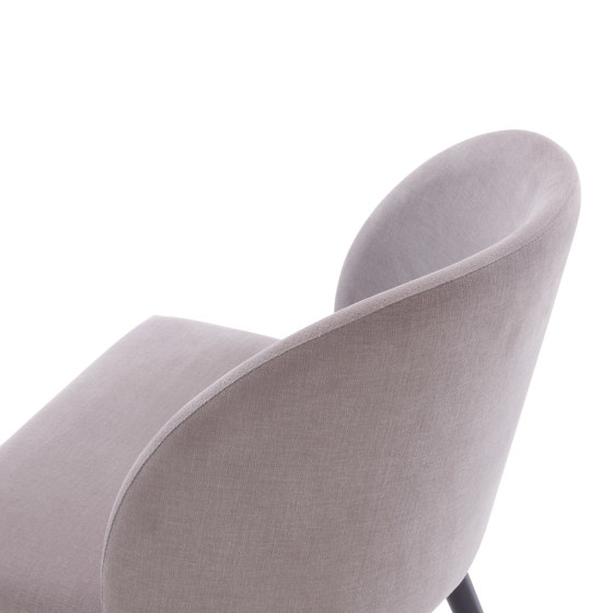 Giuliana | Chair Fabric-Grey | Chairs | Ligne Roset