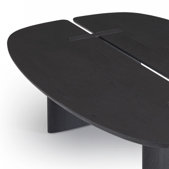Intervalle | Dining Table Solid European Walnut Black Stained | Dining tables | Ligne Roset