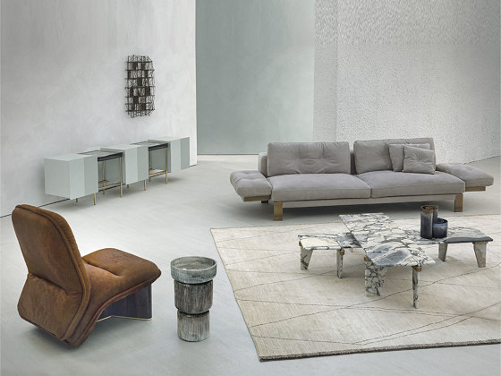 Ypsilon | Armchairs | HESSENTIA | Cornelio Cappellini