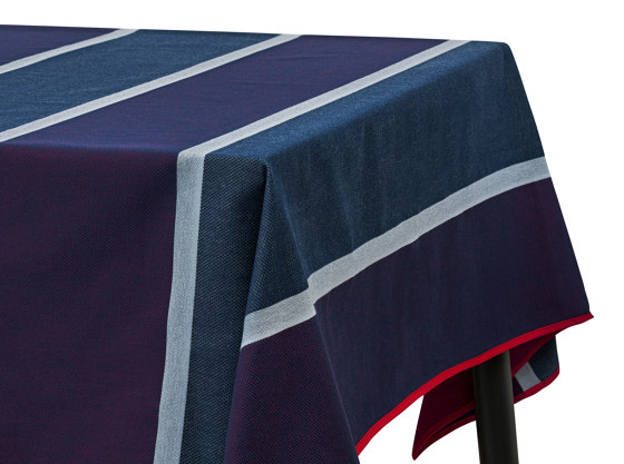 Equipe | Tablecloth, square, blue / pink | Complementi tavola | Magazin®