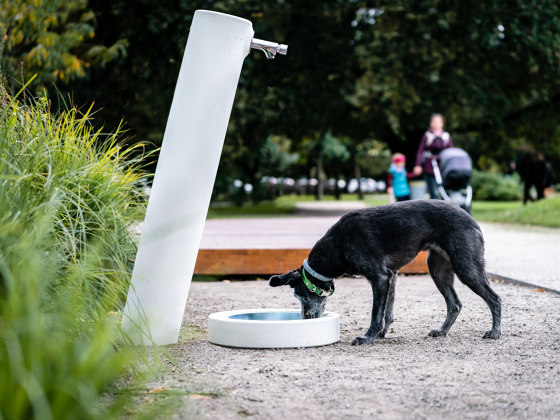Fred | Trinkbrunnen mit Hundetrinkschale | Trinkbrunnen | VPI Concrete