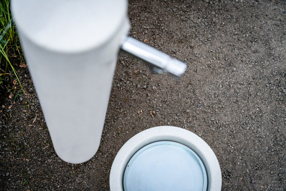 Fred | Trinkbrunnen mit Hundetrinkschale | Trinkbrunnen | VPI Concrete