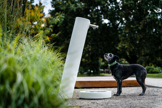 Fred | Trinkbrunnen mit Hundetrinkschale | Trinkbrunnen | VPI Concrete