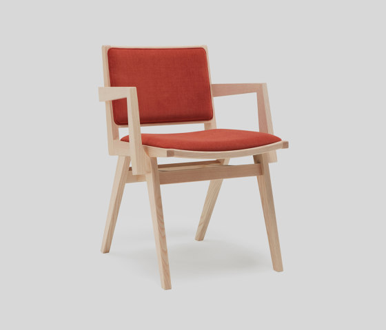 dorothea/p upholstered back and seat | Stühle | LIVONI 1895
