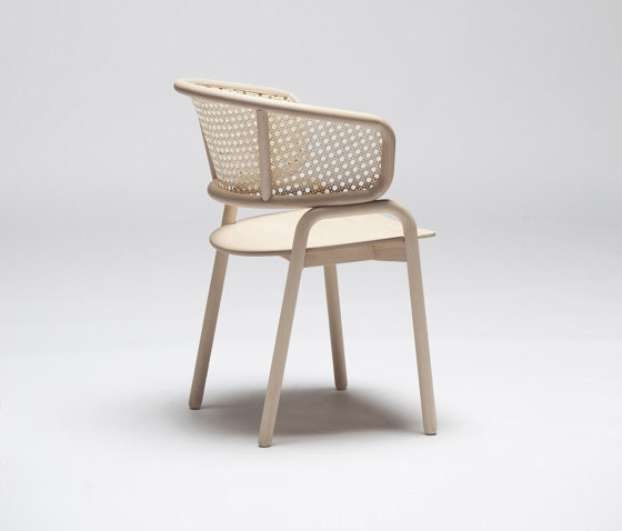 frantz 881 | Chairs | LIVONI 1895