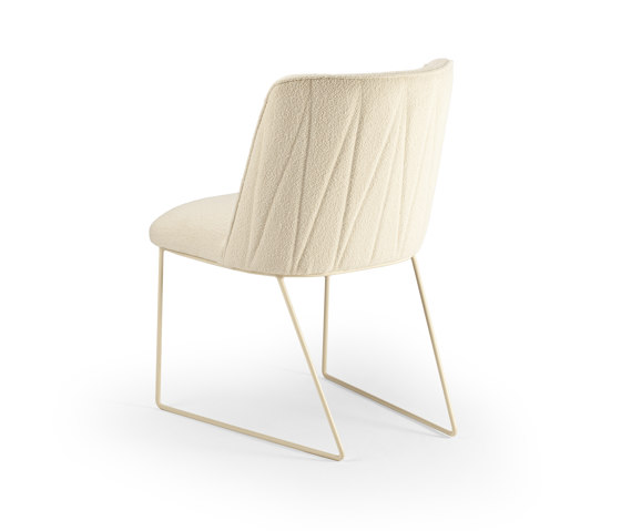 Croix I Chair | Chaises | Mambo Unlimited Ideas