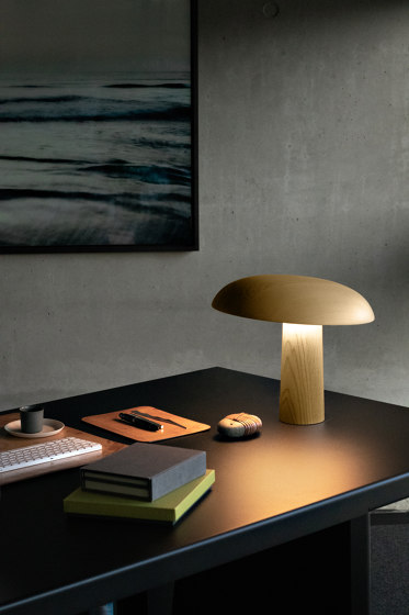 Forma Table Lamp | Lámparas de sobremesa | ClassiCon