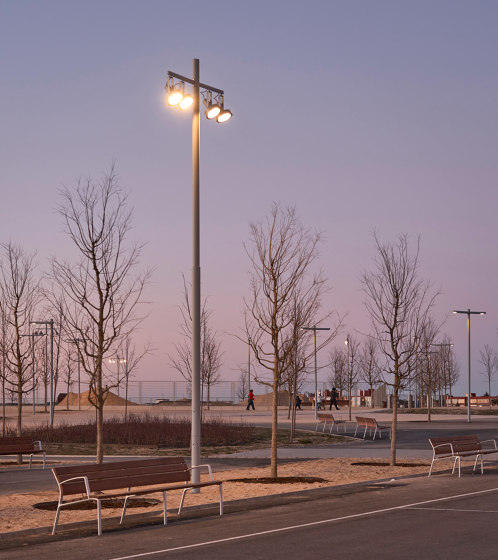 Arne | Iluminación múltiple a columna | Alumbrado público | Urbidermis