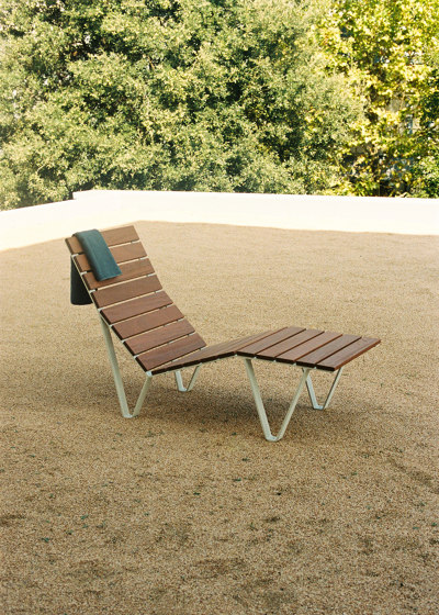 Harpo | Outdoor Chaise Longue | Day beds / Lounger | Urbidermis