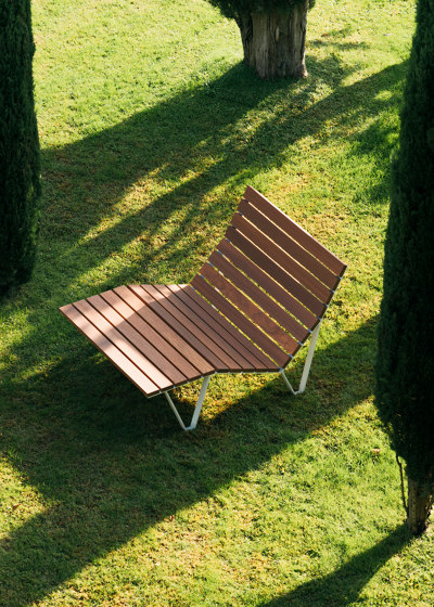 Harpo | Outdoor Chaise Longue | Day beds / Lounger | Urbidermis