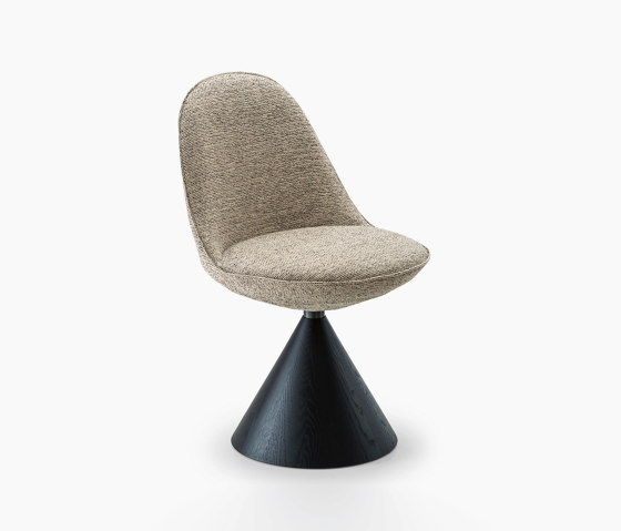Chair with conical base | Chaises | PORRO