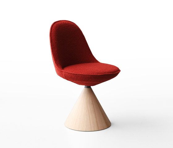 Chair with conical base | Stühle | PORRO