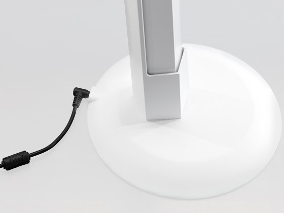 Pencil docking and charging station | Accessoires d'éclairage | Zafferano