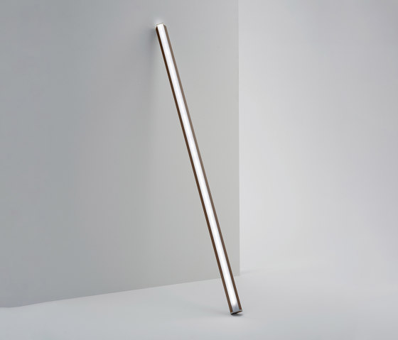 Pencil large lighting module lamp | Lámparas de pie | Zafferano