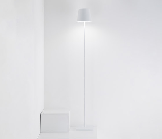 Poldina L floor lamp | Standleuchten | Zafferano