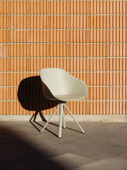 Lore spin chair | Chairs | ENEA