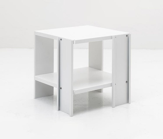 Side table | Side tables | Lehni