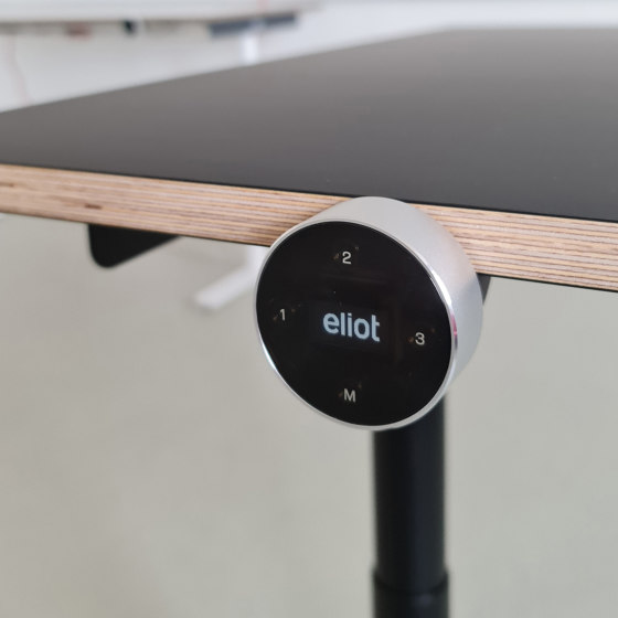 Eliot Original Black with tabletop Multiplex Fenix Nero | Tréteaux | Smartfurniture