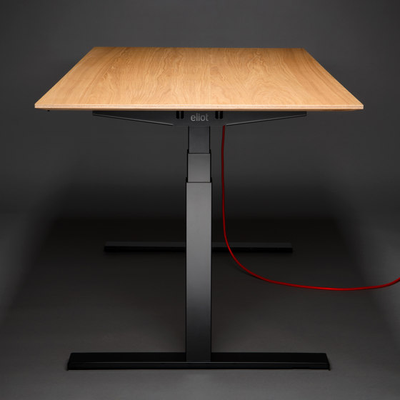 Eliot Original Black mit Tischplatte Eiche Multiplex | Tischgestelle | Smartfurniture