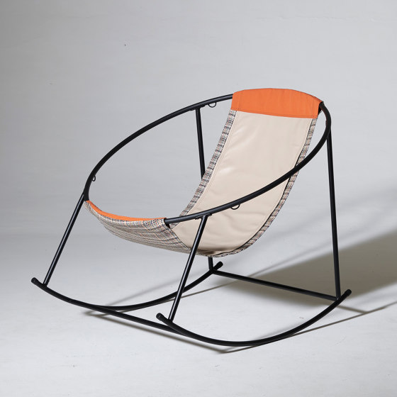 Rocking Chair / Sling Lux | Sillones | Studio Stirling