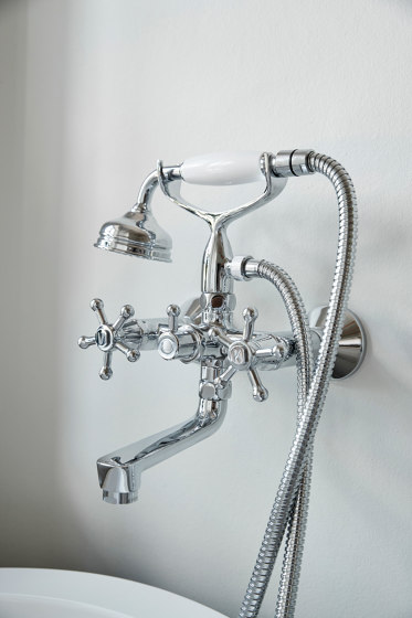 Christiansborg tub / shower fitting | Bath taps | TONI Copenhagen