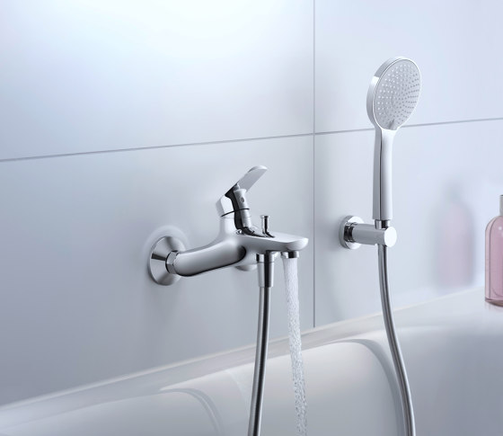 Duravit No.1 single lever bath mixer for exposed installation | Robinetterie de douche | DURAVIT