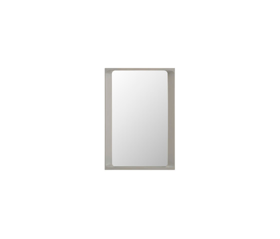 Arced Mirror | 80 x 55 CM / 31.5 x 21.65” | Specchi | Muuto