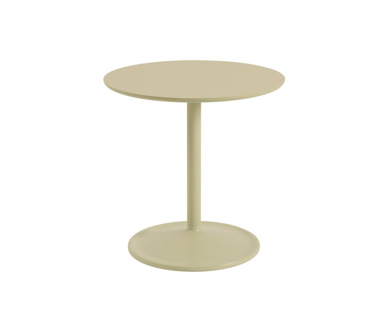 Soft Side Table | Ø 48 h: 48 cm / Ø 16.1" h: 18.9" | Side tables | Muuto