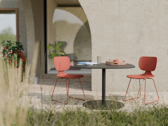 CoMeet outdoor | Chairs | Klöber