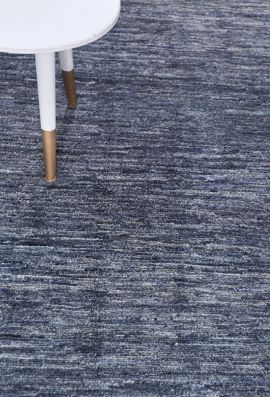 Volari - anthracite | Formatteppiche | remade carpets