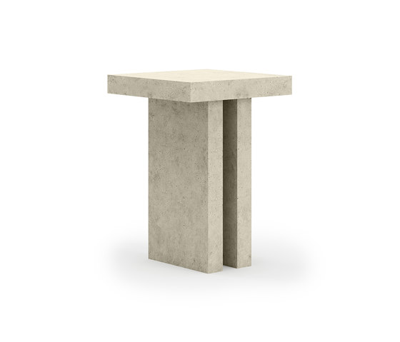 Santi Travertine Side Coffee Table | Tables d'appoint | SNOC