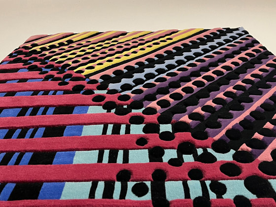 BUILDING PORTRAITS | Model D2 | Tappeti / Tappeti design | Urban Fabric Rugs