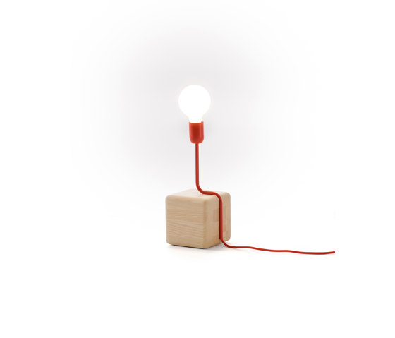 Filo Rosso Lampe de table | Luminaires de table | Flou