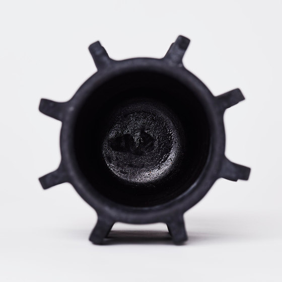 Arcissimo Vase Black Small | Vases | Dustydeco