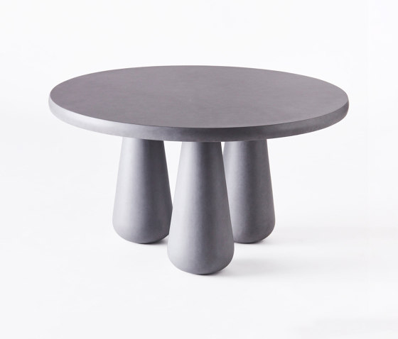 Round Dining Table Grey | Tavoli pranzo | Dustydeco