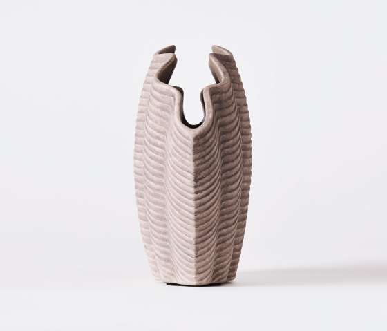 Concha Vase Grey Large | Vases | Dustydeco